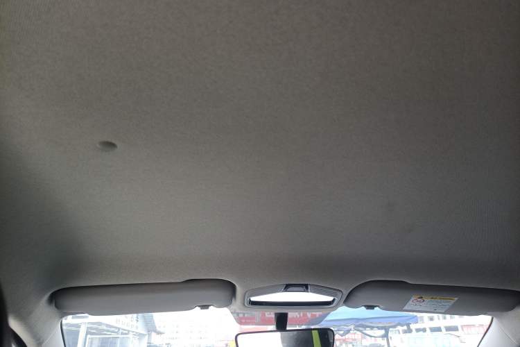 Used Geometry E Firefly 2024 301km Flowing Light Headliner