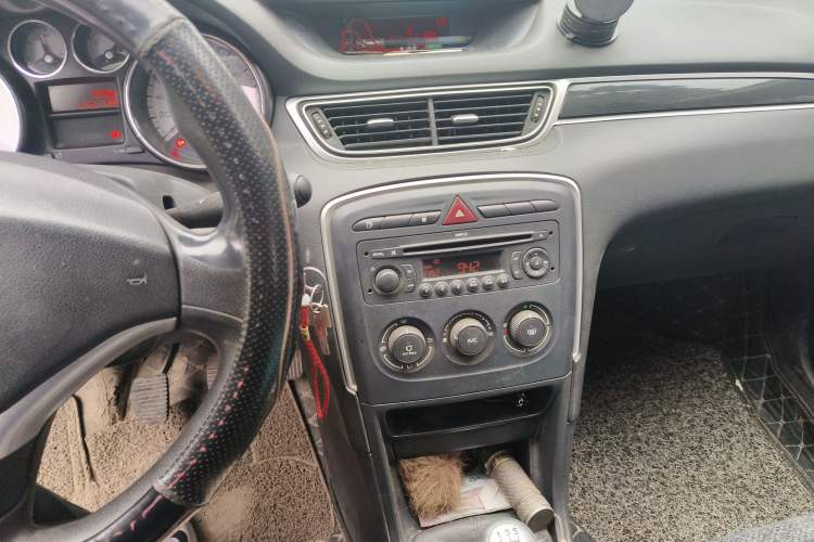 Used Peugeot 308 2012 1.6L Manual YouShang Edition
