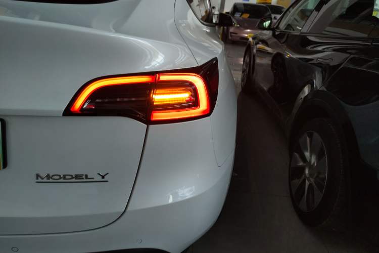 Used Tesla Model Y 2022 Revised Version Long-Range All-Wheel Drive