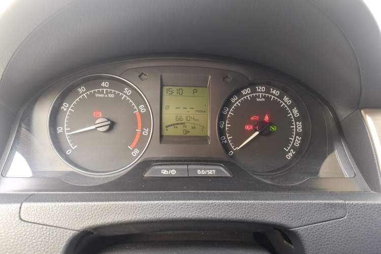 Used Skoda Rapid 2016 1.6L Automatic Chuanxing Edition