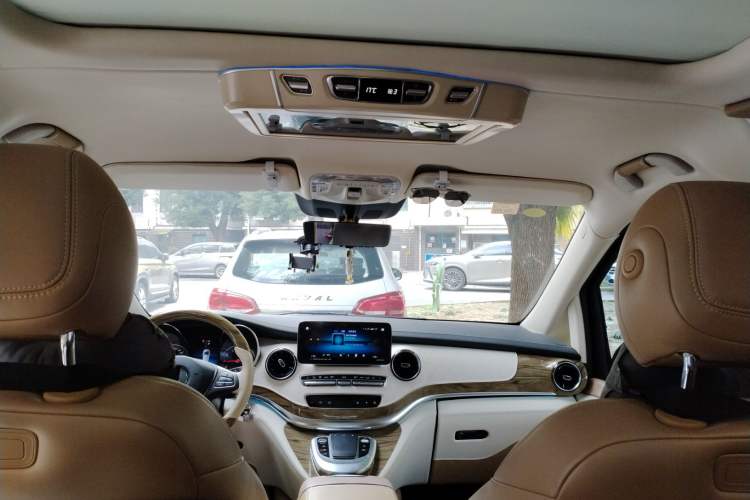 Used Mercedes-Benz V-Class 2022 V 260 L Long Wheelbase Prestige Edition