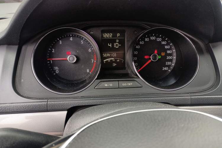 Used Volkswagen Lavida 2017 1.6L Automatic Comfort Edition
