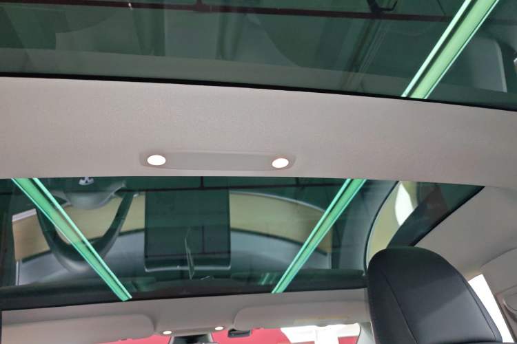 Used Tesla Model 3 2019 Long-Range Rear-Wheel-Drive Version