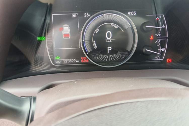 Used Lexus ES 2020 300h Deluxe Edition
