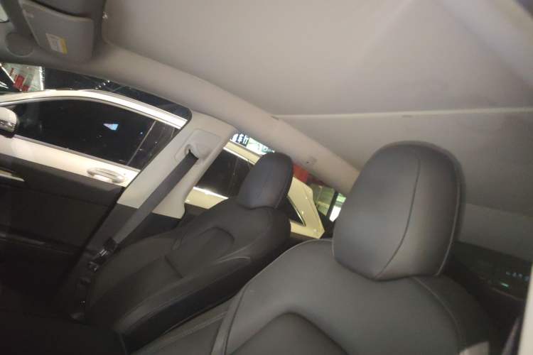 Used Tesla Model Y 2021 Long-Range All-Wheel-Drive Version