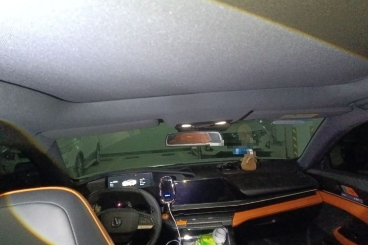 Used Changan UNI-V 2023 1.5T Sport Edition