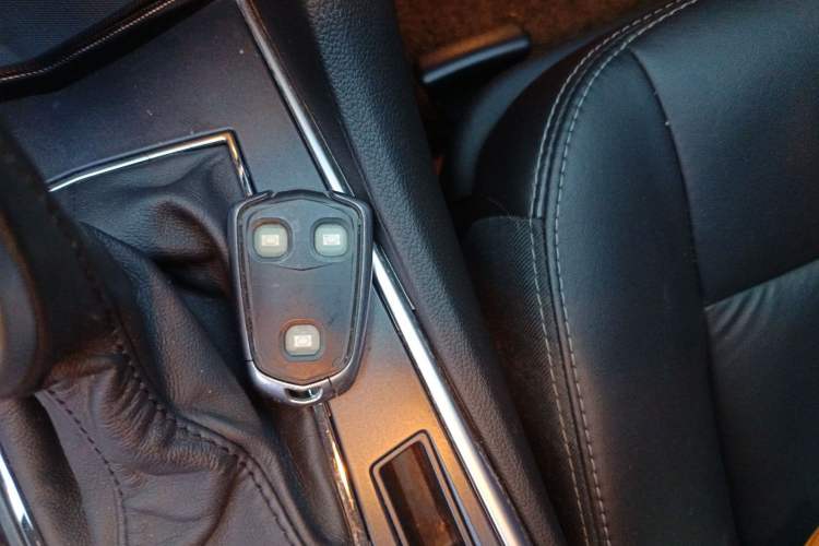 Used Cadillac SRX 2015 3.0L Comfort Version