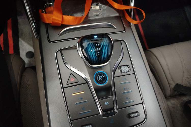 Used BYD Tang New Energy 2025 Intelligent Driving Version DM-i 115KM Prestige Edition