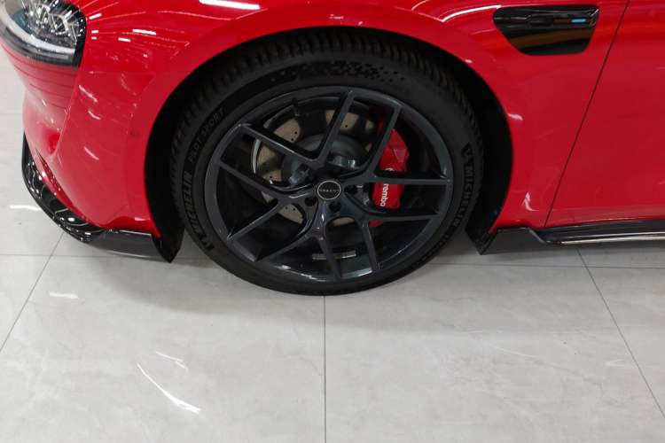 Used Hima Luxeed S7 2025 785 km Ultra