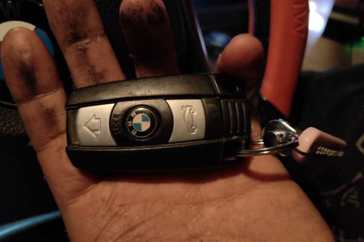 Used BMW X1 2015 sDrive18i Leading Edition
