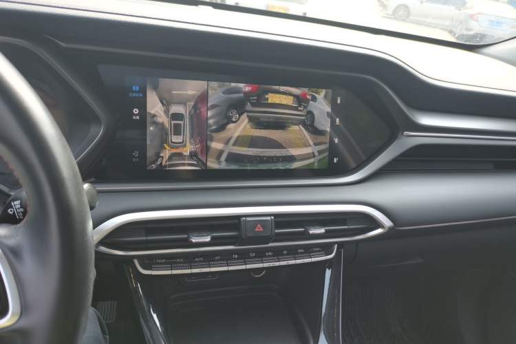 Used GAC Trumpchi GS4 2020 270T Automatic Smart Connectivity Edition Audio And AC Panel