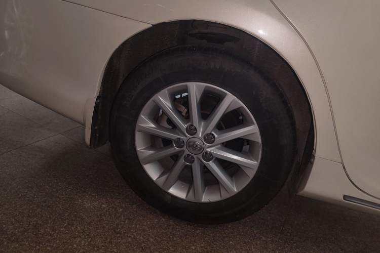 Used Toyota Camry 2012 Luxurious Edition 2.5HG Zunrui
