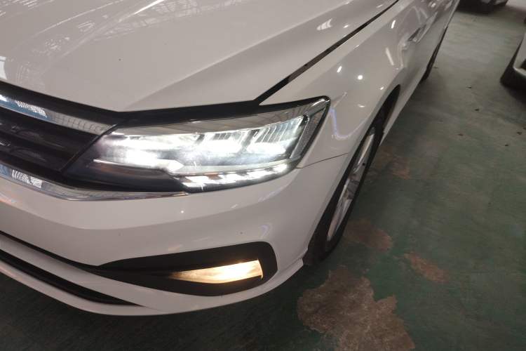 Used Volkswagen Lamando 2021 230TSI DSG Fashion Edition Left Front Headlight