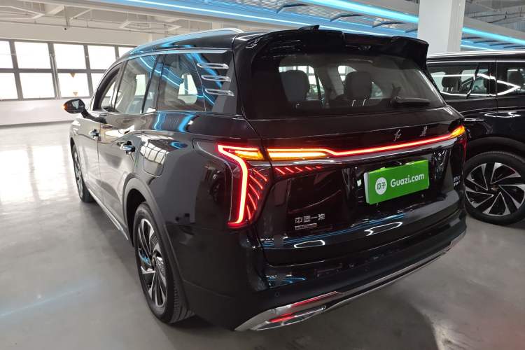 Used Hongqi HS7 PHEV 2024 2.0T PHEV Four-Wheel Drive Flagship Edition 6 Seats