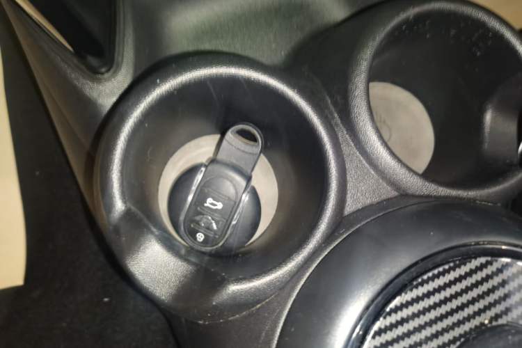 Used MINI MINI 2018 1.5T COOPER Classic Edition