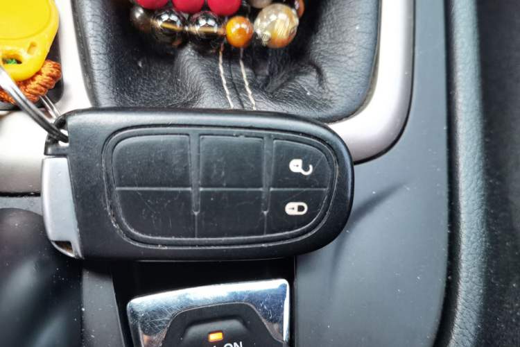 Used Jeep Cherokee 2017 2.0L Superior Edition
