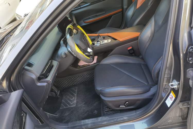 Used CHANGAN UNI-V 2022 1.5T Prestige Version
