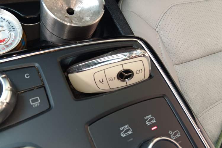 Used Mercedes-Benz GLE Coupe 2015 GLE 320 4MATIC Coupe SUV Vehicle Key