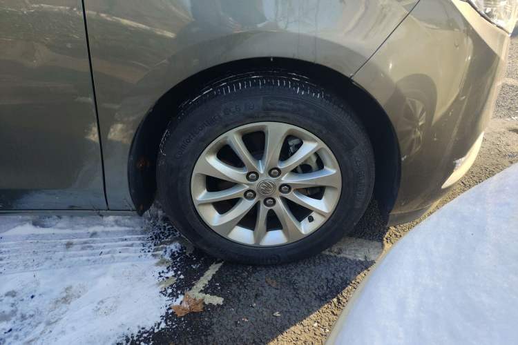 Used Buick GL8 2017 ES 28T Comfort Model China V Standard