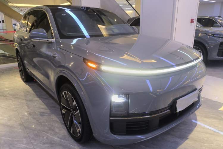 Used Li Auto L8 2025 Ultra Smart Refreshed Edition