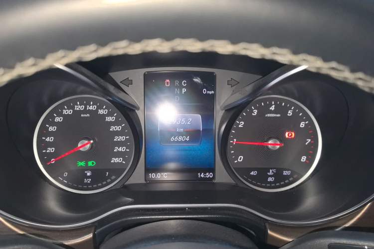 Used Mercedes-Benz V-Class 2022 V 260 L Long-wheelbase Luxury Edition
