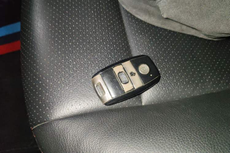 Used Kia K3 2015 1.6L Automatic GLS Vehicle Key