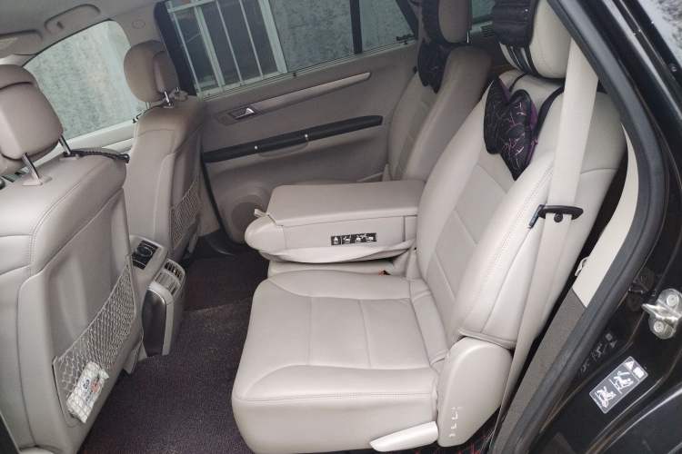 Used Mercedes-Benz R-Class 2011 R 300 L Business Model