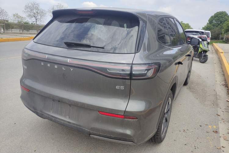 Used Geely Galaxy E5 2024 530km Long-Range Version
