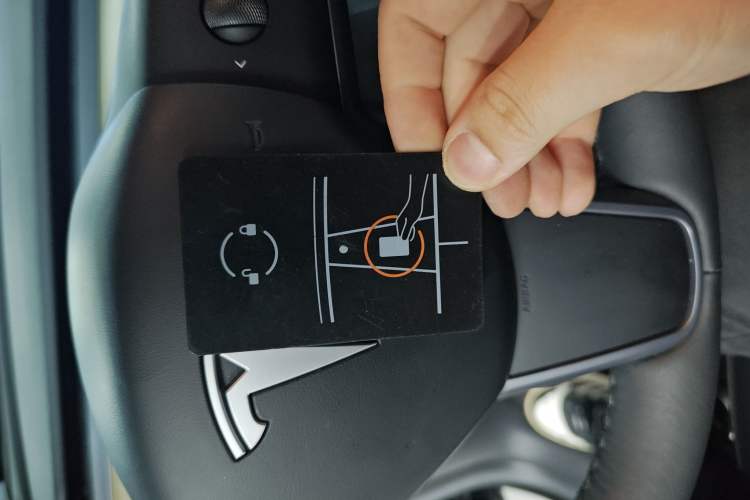 Used Tesla Model Y 2022 Revised Version Rear-Wheel Drive Vehicle Key