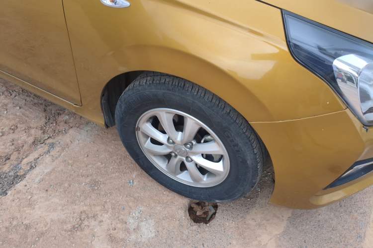 Used Hyundai Verna (older generation) 2017 1.4L Automatic YueXiang Edition China V-standard Right Front Wheel Hub