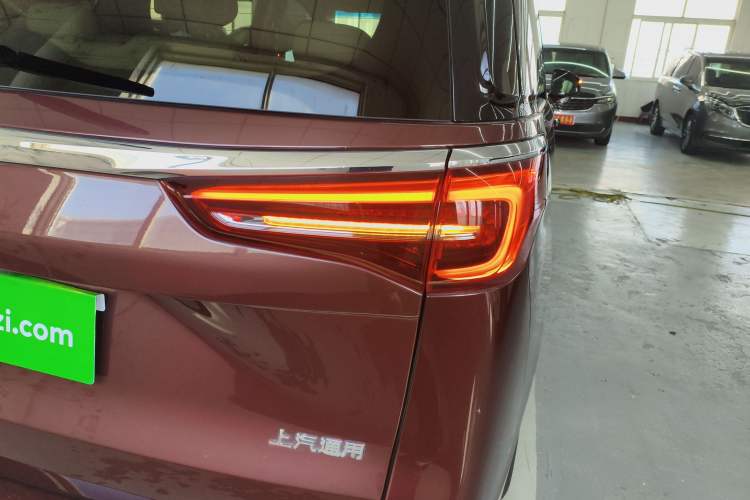 Used Buick GL8 2022 ES Landtrek 653T Luxury Edition