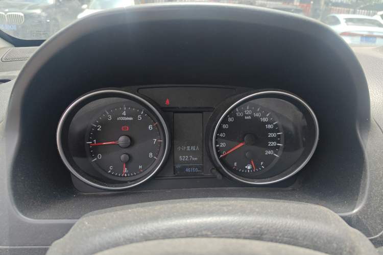 Used Haval H6 2016 Upgraded Model 1.5T Manual Two-Wheel Drive Elite Version
