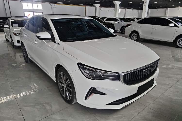 Used Geely Auto Emgrand 2023 4th Generation Champion Edition 1.5L CVT Prestige Model Front Right 45 Deg