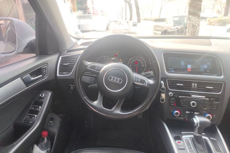 Used Audi Q5 2015 40 TFSI Technology Edition