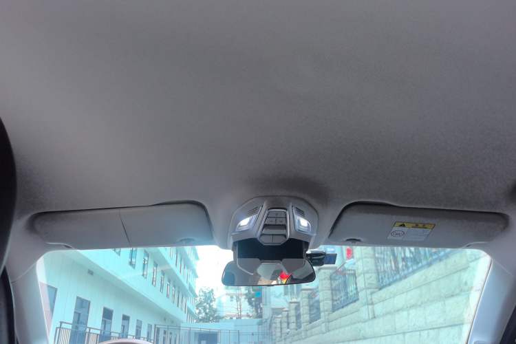 Used Wuling Xingguang 2024 Co-creation Edition 150 Standard Model