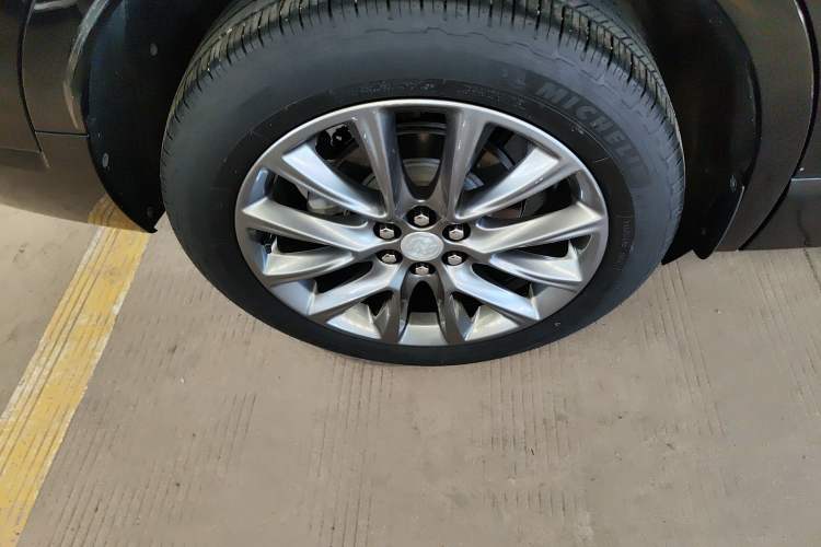 Used Buick Enclave 2022 652T Two-Wheel-Drive Prestige 7-Seater
