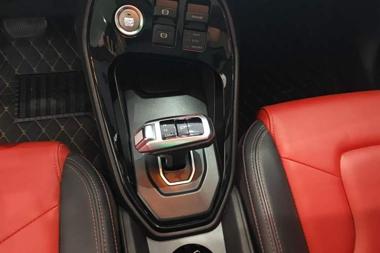 Used Haval H2s 2017 Red-Label 1.5T Dual-Clutch Elite Model