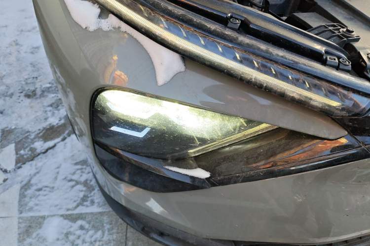 Used Citroen C5 X 2022 1.6T Xiang Bufan – Year of the Tiger New Beginnings Edition Right Front Headlight