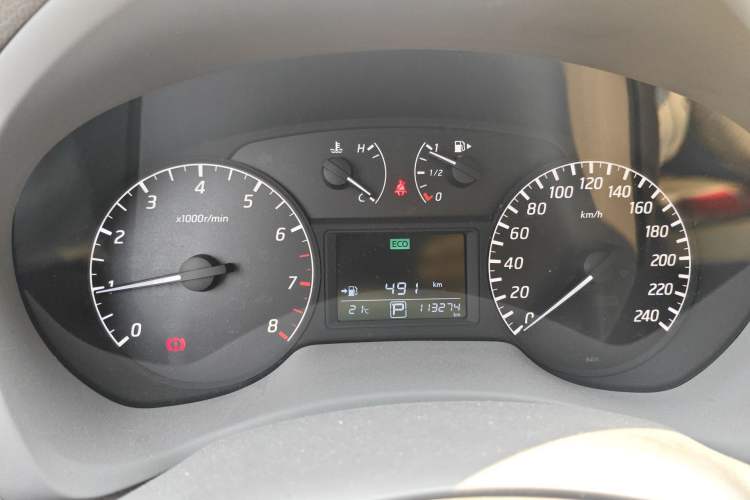 Used Nissan Sylphy 2014 1.6XV CVT Deluxe Edition Instrument Cluster