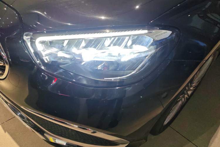 Used Mercedes-Benz E-Class 2022 E 300 L Stylish Model