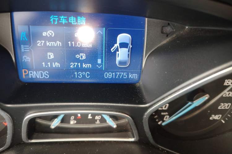 Used Ford Focus 2012 Hatchback 2.0L Automatic Luxury Sport Model
