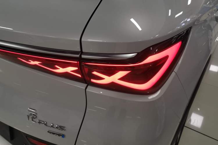 Used BYD Yuan PLUS 2025 Intelligent Driving Version 510 km Leading Edition
