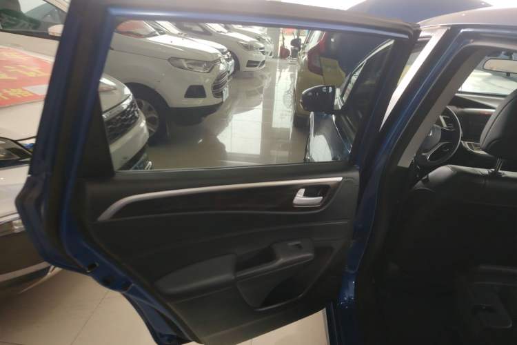 Used Honda Jade 2017 1.8L automatic Comfort version 5 seats