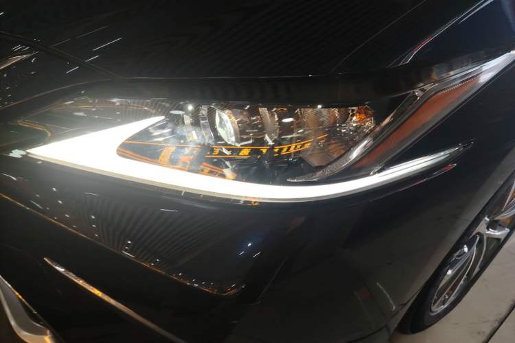 Used Lexus ES 2022 260 Excellence Edition