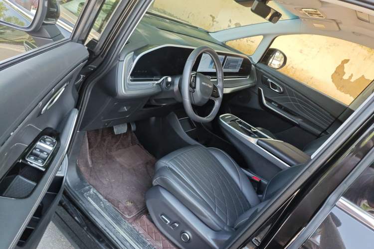 Used SAIC MAXUS G90 2022 2.0T Interstellar Seven-Seater