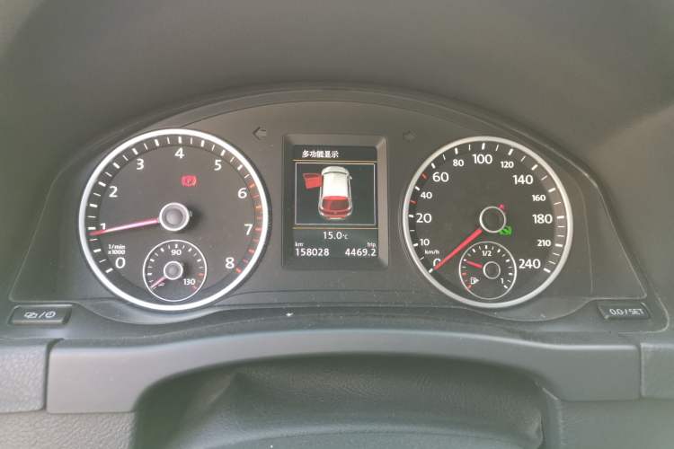 Used Volkswagen Tiguan 2015 1.8TSI Automatic Two-Wheel Drive Luxury Model Instrument Cluster