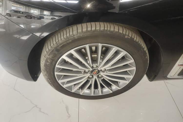 Used Hongqi H9 2022 2.0T Smart Connect Flagship Edition