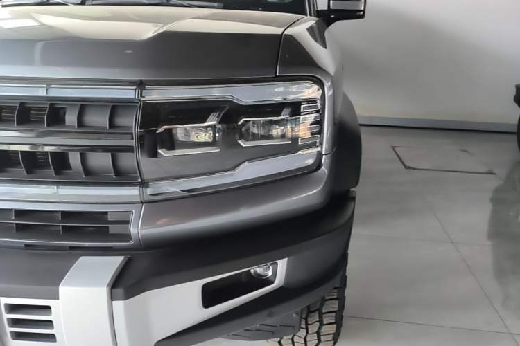 Used Formula Leopard 5 2023 Cloud Ride Flagship Edition Left Front Headlight