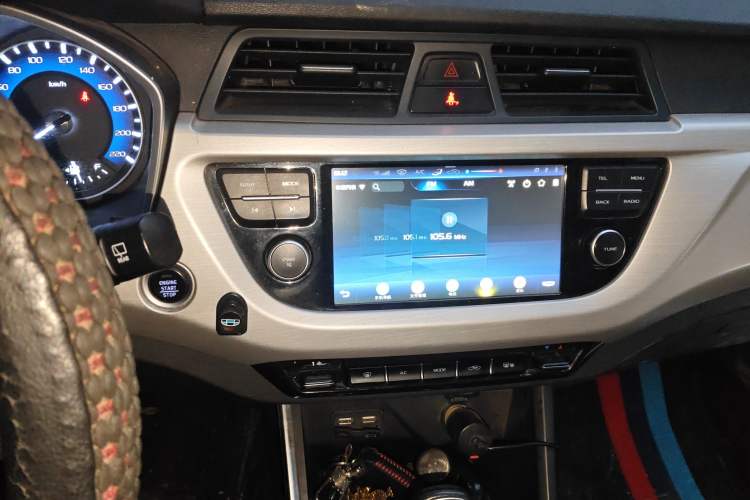 Used Geely Auto Vision X3 2019 Upgraded Model 1.5L CVT Elite Version
