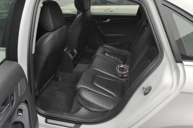 Used Audi A4L 2013 35 TFSI Automatic Comfort Model Left Rear Seat